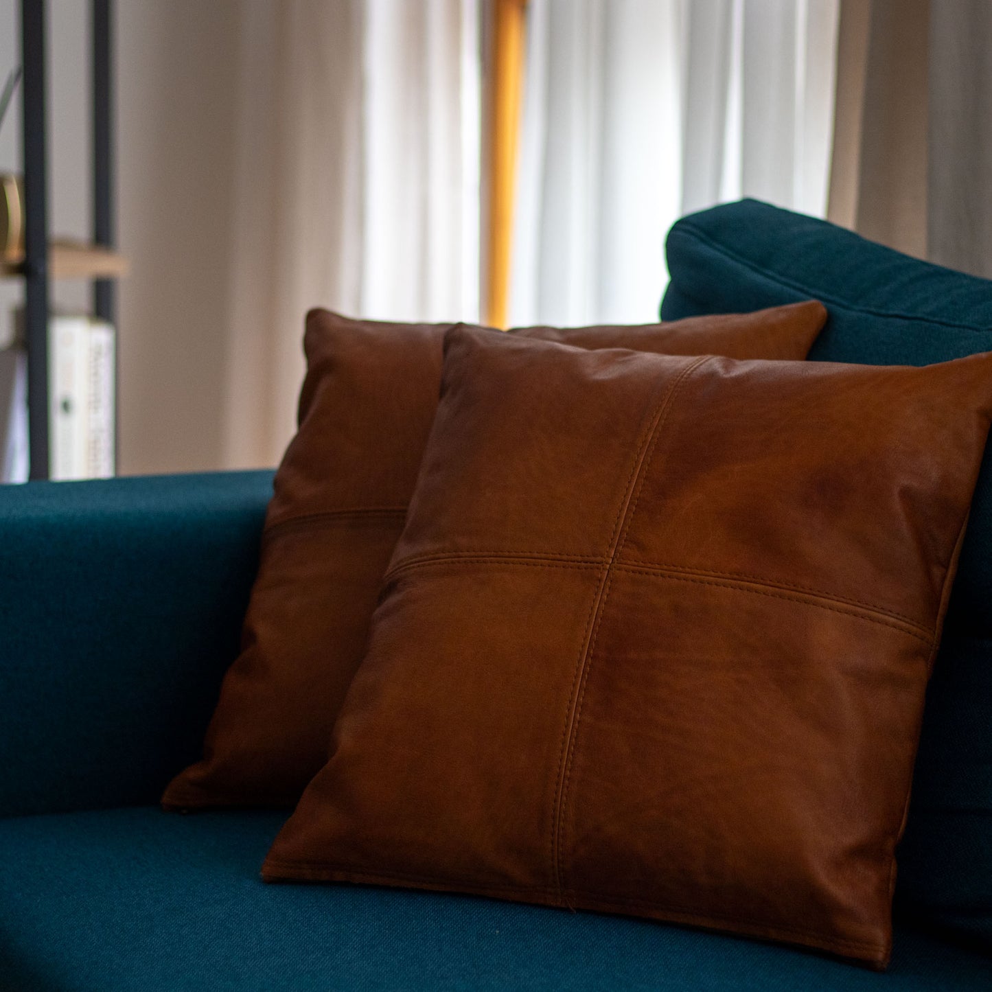 TAMO - Housse de coussin en cuir